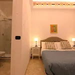 Pensiune L.t. _ Locazioni Turistiche _