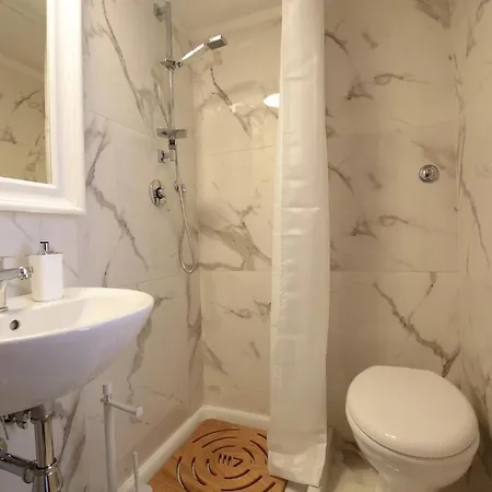 بيت ضيافة L.t. _ Locazioni Turistiche _ 3*